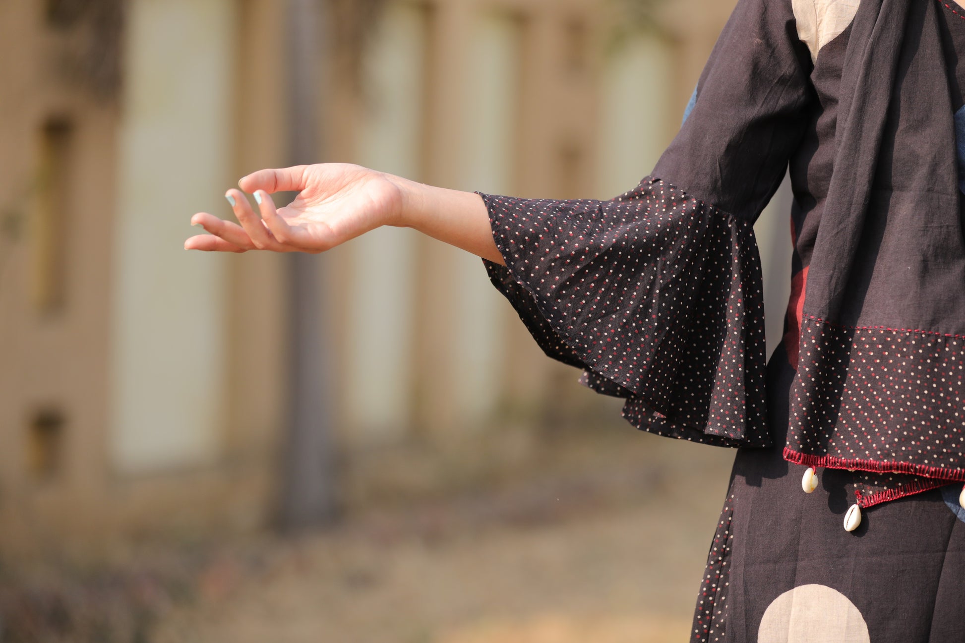 Droplet Bell sleeves Kurta - YESHA SANT